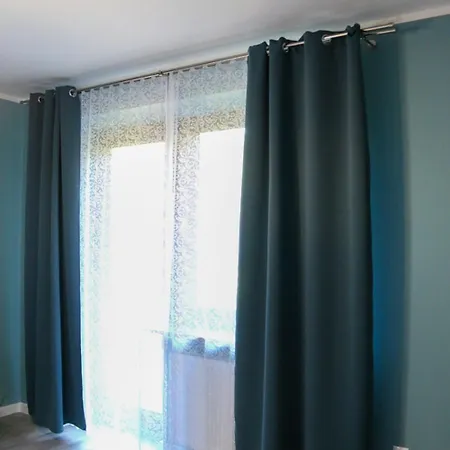 Apartament Asia アパート *